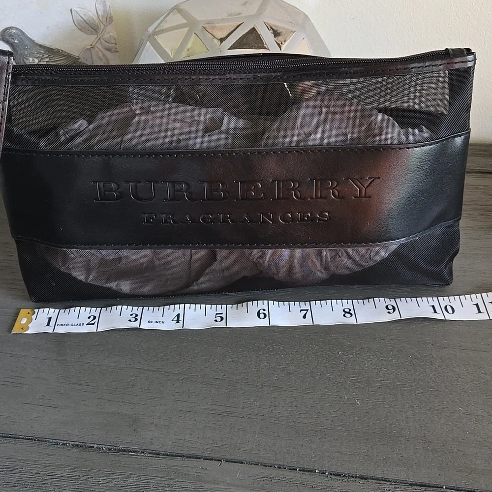 Burberry Mesh Fragrance Makeup Bag Black